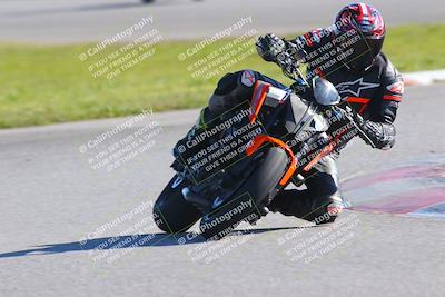 media/Jan-20-2023-Fastrack Riders (Fri) [[f2ad32aba3]]/Level 3/session 5 turn 13/